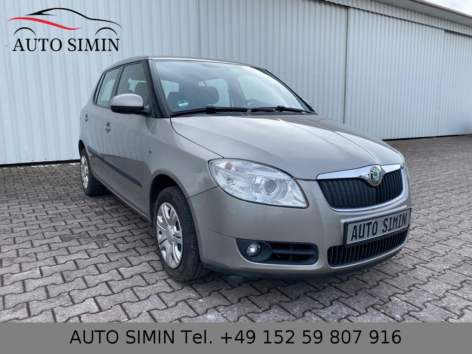 Skoda Fabia 1.2 HTP Ambiente Klima Scheckheft TÜV AUX