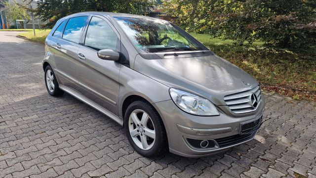 Mercedes-Benz B 170