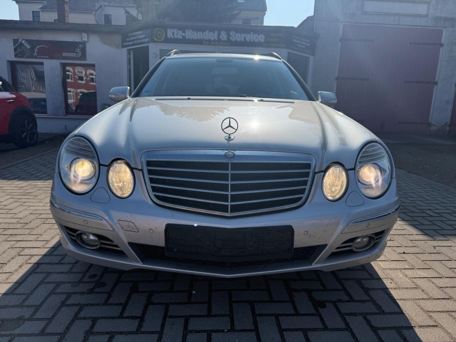 Mercedes-Benz E 220 E T-Modell E 220 T CDI