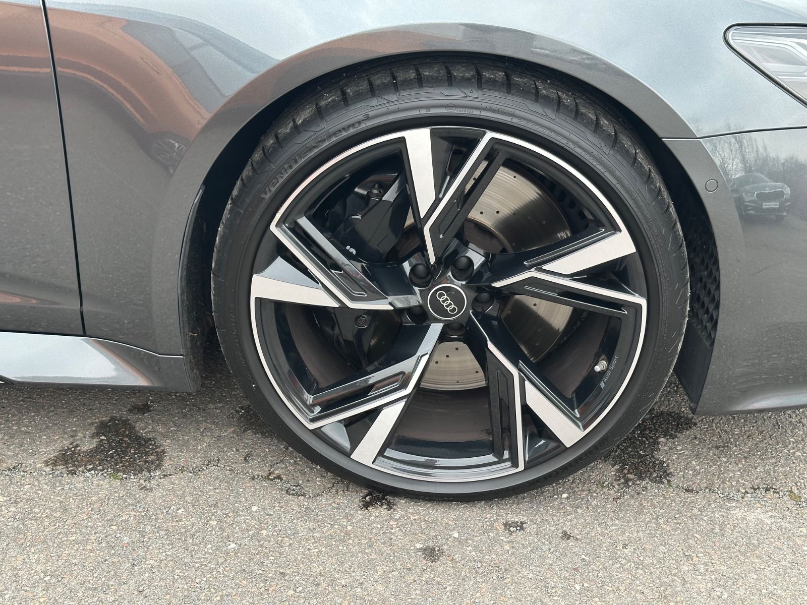 Audi RS6 Avant 4.0 TFSI quattro Panoramadach/22"/HUD foto 13