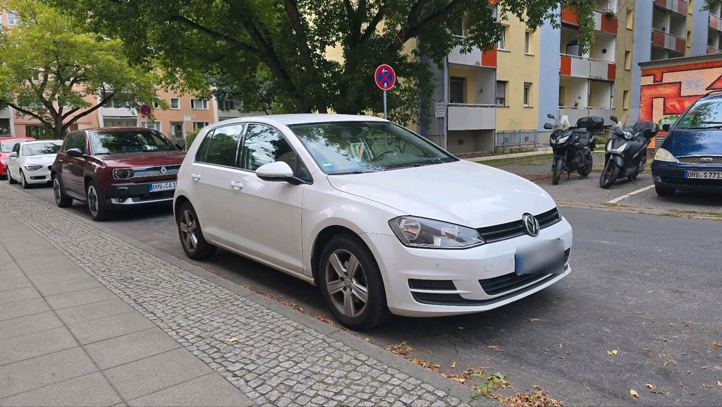 Image of Volkswagen Golf