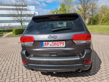 Jeep Grand Cherokee - 7