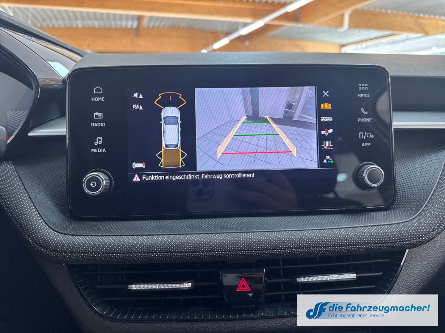 Fahrzeugabbildung SKODA Fabia Selection LED Sperrdiff. ACC Apple CarPlay