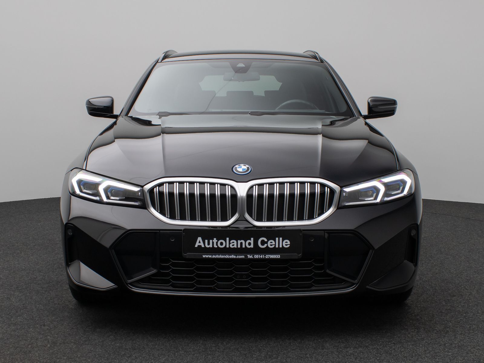 Fahrzeugabbildung BMW 330e M Sport Kamera DAB HiFi Lenkrhzg Alarm 19"