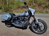Harley-Davidson Sport Glide.WIE NEU. KessTech Ausp. 2+2 Garantie