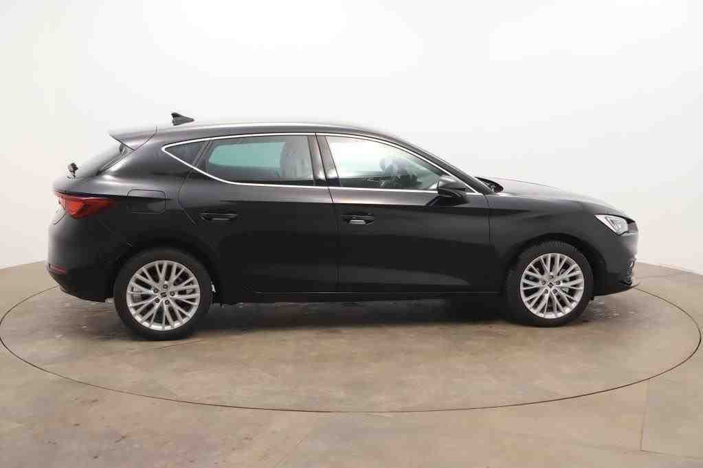 SEAT Leon XCELLENCE 1.5 eTSI 110kW Tempo*PDC*RFK*SH