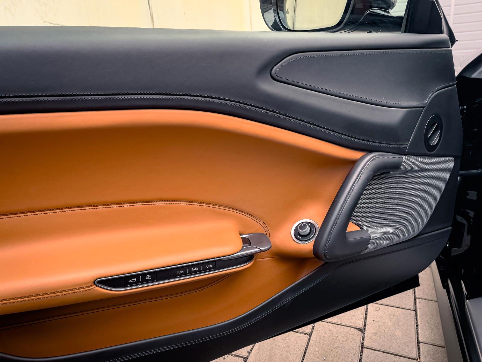 Car Image 41