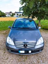 Mercedes-Benz A 160 LPG Prinsanlage TÜV, Service Neu - Mercedes-Benz A 160: Panorama-Dach