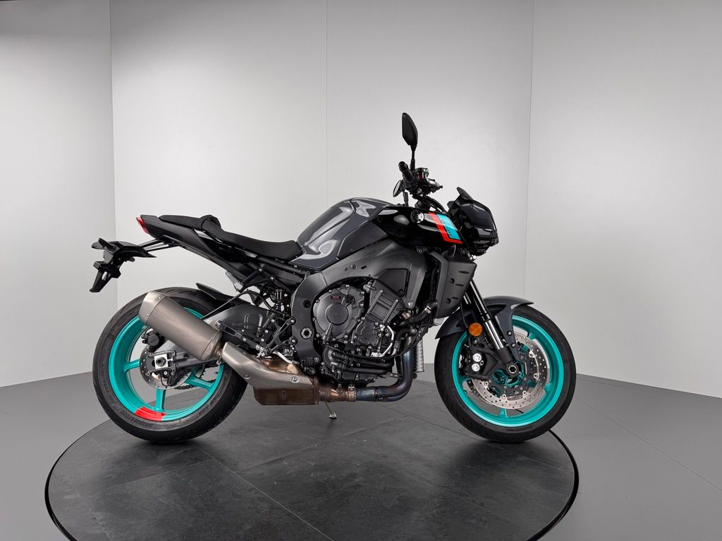 Fahrzeugabbildung Yamaha MT-10 *1. HAND *TOP-ZUSTAND *UM-&UNFALLFREI