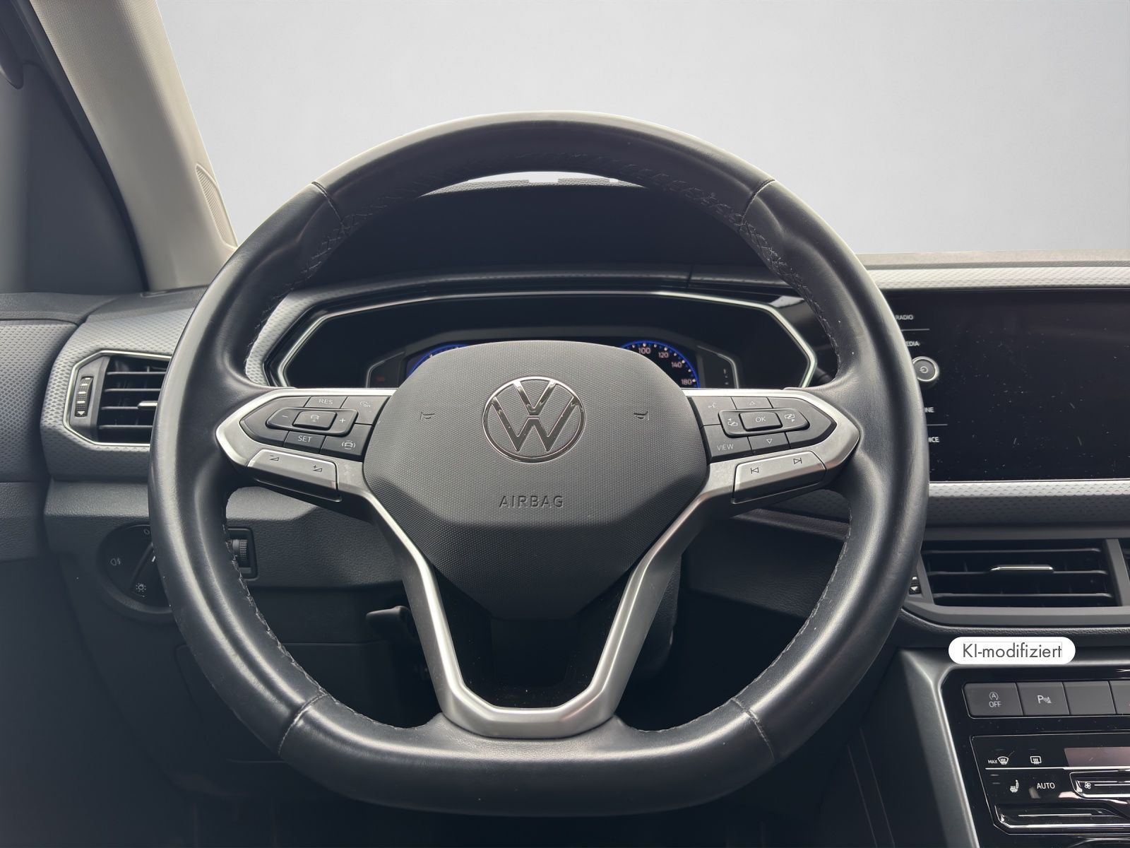 Volkswagen T-Cross - Bild 10