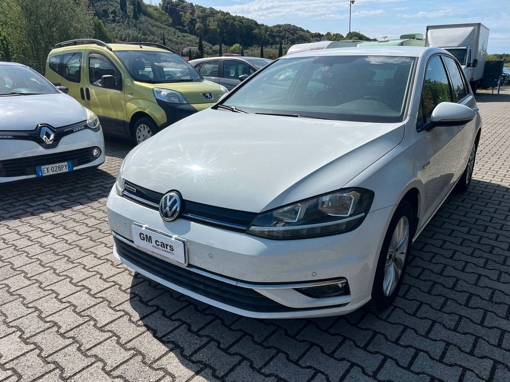 Image of Volkswagen Golf