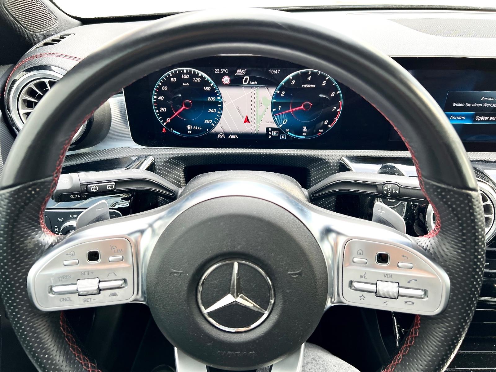 Mercedes-Benz CLA 35 AMG SB 4MATIC DCT*DISTRONIC*PANORAMA*