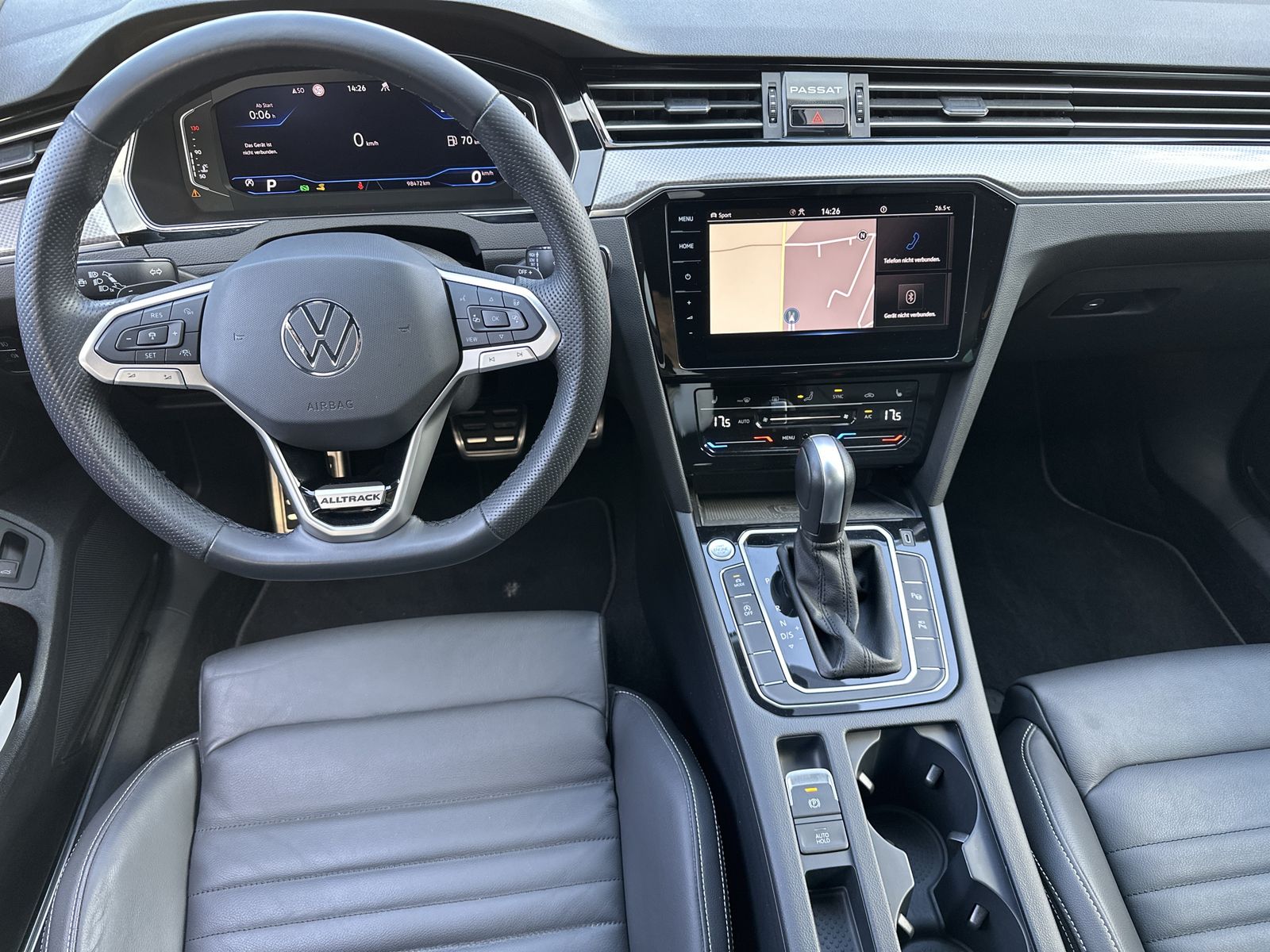 Fahrzeugabbildung Volkswagen Passat Alltrack 2.0 TSI 4M NAV+LED+AHK+VCOCK+360
