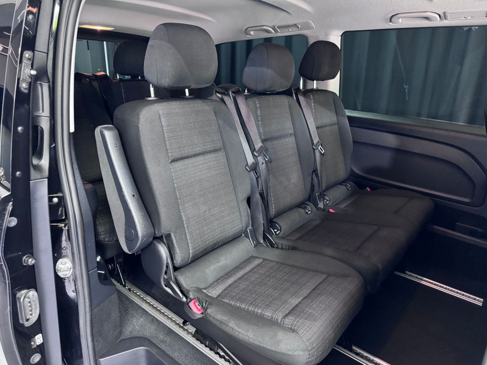 Fahrzeugabbildung Mercedes-Benz Vito Tourer 119 CDI  Pro LANG*NAVI*AUTOMATIK*AHK