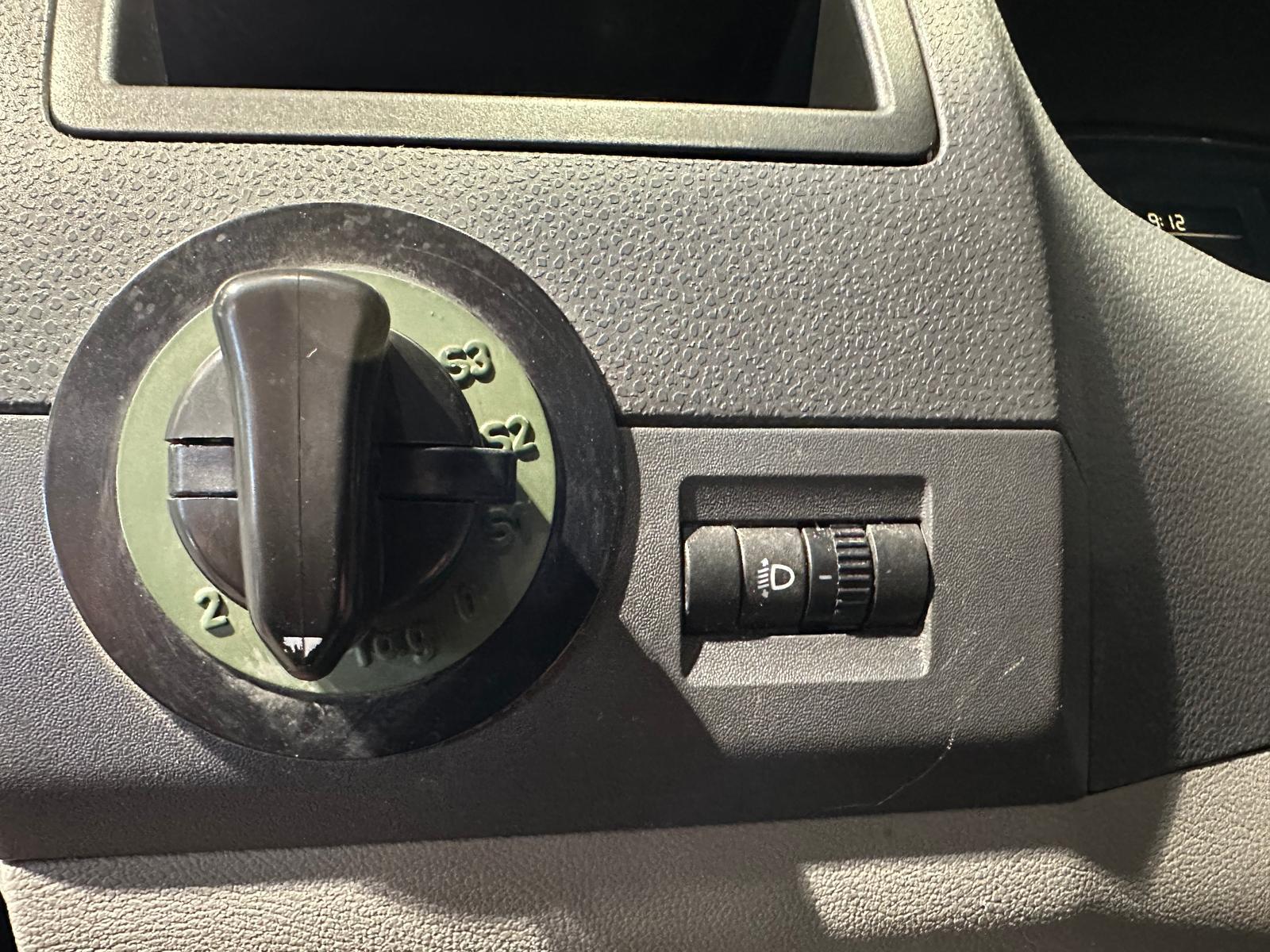 Volkswagen T5 WIDDER 4MOTION ROCKTON SEIKEL BUNDESWEHR OFFR