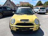 MINI Cooper S /PANORAMA/KLIMA/XENON/SPORTSITZ/17"ALU/