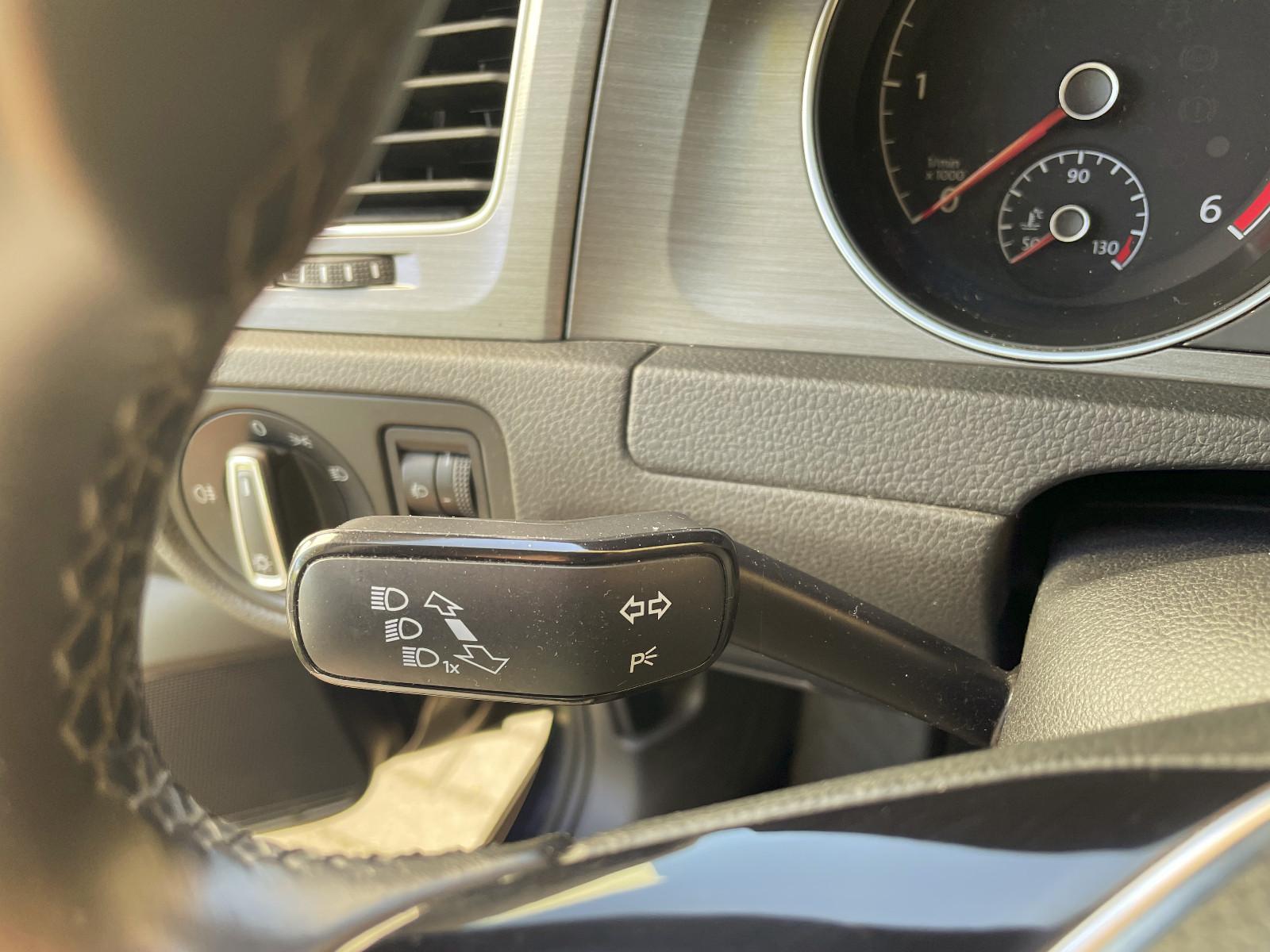 Volkswagen Golf 2013 — photo 26