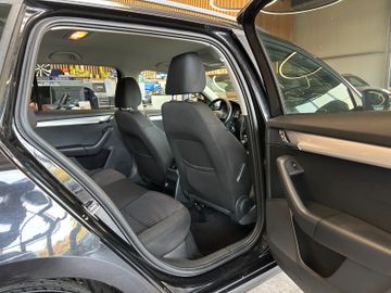 Skoda Octavia *2-ZONEN*SZHZ*NAVI*TEMPO*PDC*