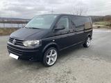 Volkswagen T5.2 HU & Service Frisch, Reifen/Zahnriemen Neu - Volkswagen T5 Caravelle aus 2013