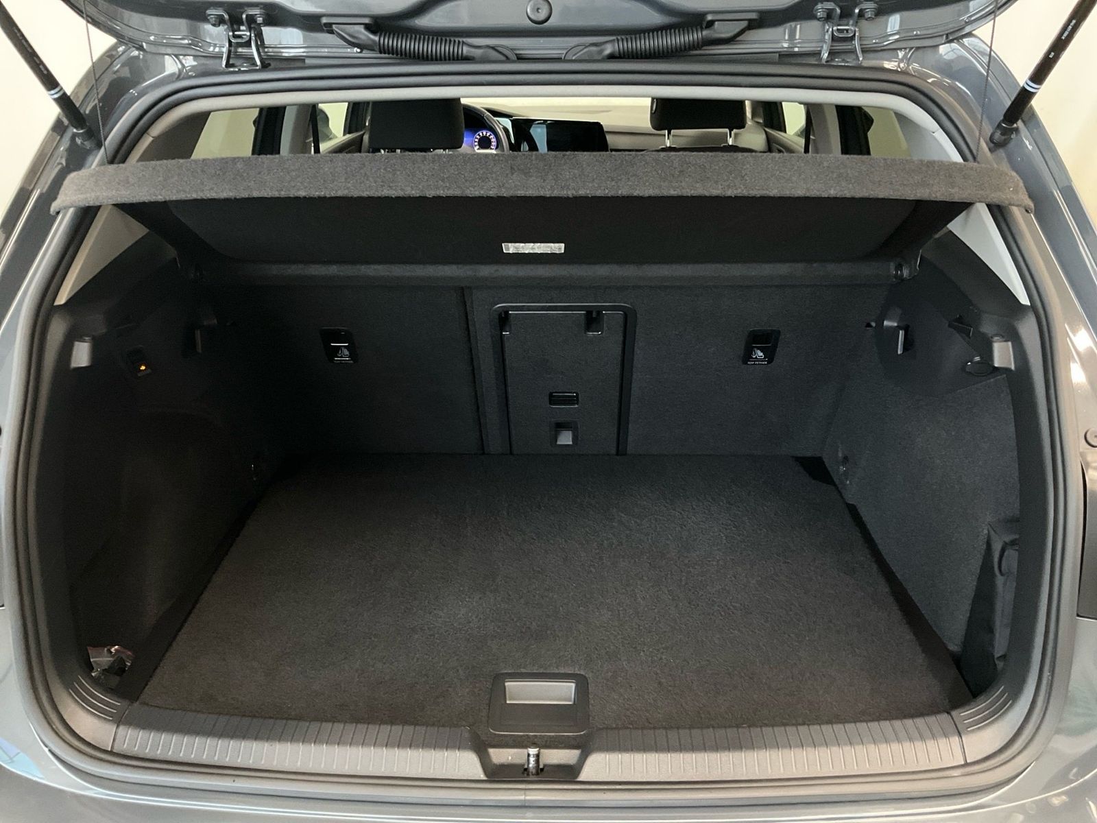 Volkswagen Golf - Bild 8