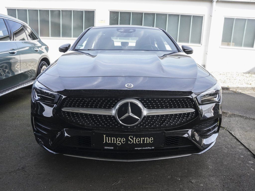 Mercedes-Benz CLA 200 AMG Panorama Multibeam Ambiente CarPlay foto 5