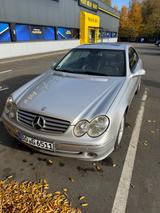 Mercedes-Benz CLK 270 CDI ELEGANCE TÜV NEU 10/2027 PIONEER NAV - gebrauchte Mercedes-Benz CLK 270 aus dem Jahr 2003