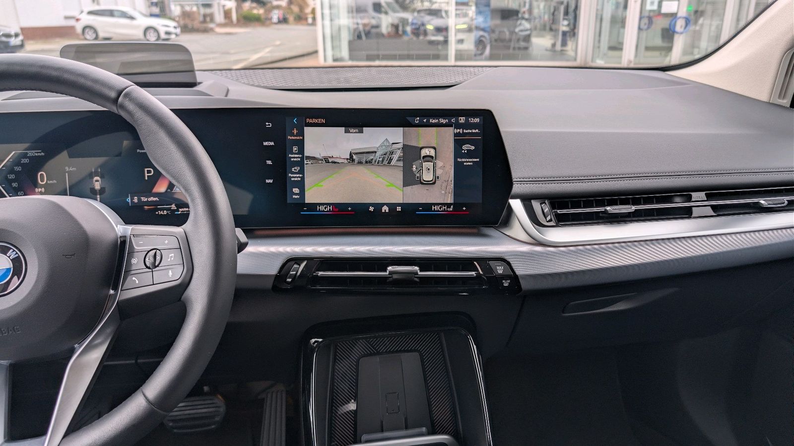 BMW 220 Active Tourer - Bild 15