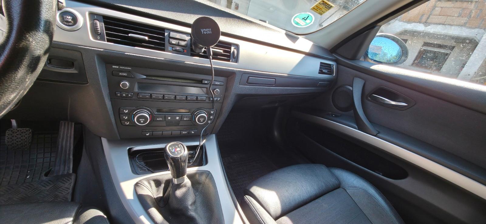 BMW 320 2007 — photo 8