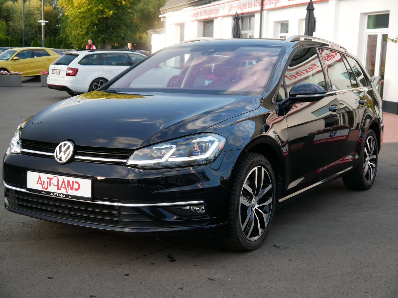 Volkswagen Golf VII Variant 2.0 TDI Highline LED ACC AHK
