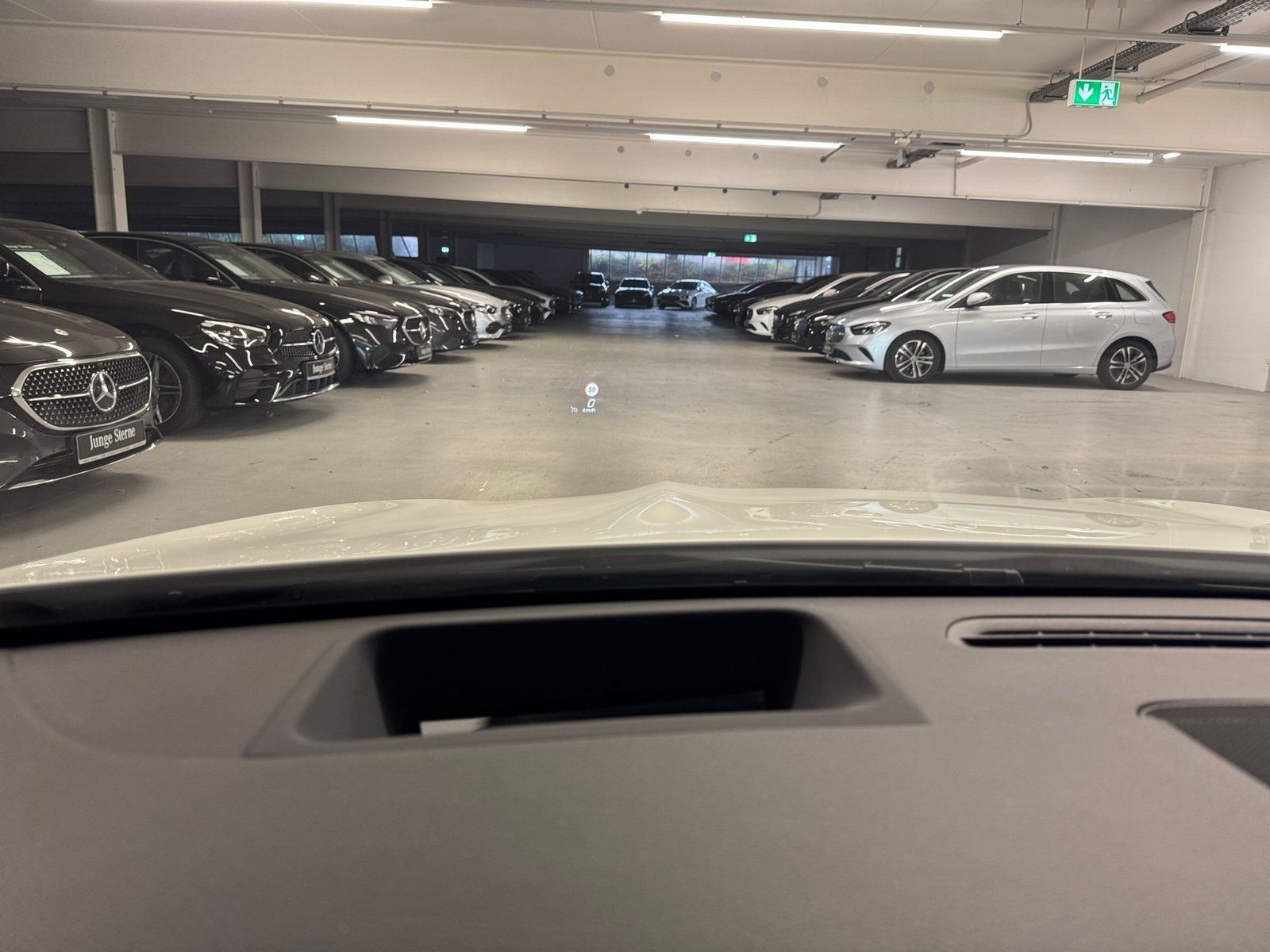 Fahrzeugabbildung Mercedes-Benz CLA 200 AMG Plus*Pano*Burmester*Night*HuD*360°*