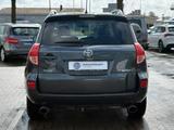 Toyota RAV 4 2.0-l-VVT-i 4x4 Cross Sport Automatik NAVI - Toyota RAV 4 aus 2008