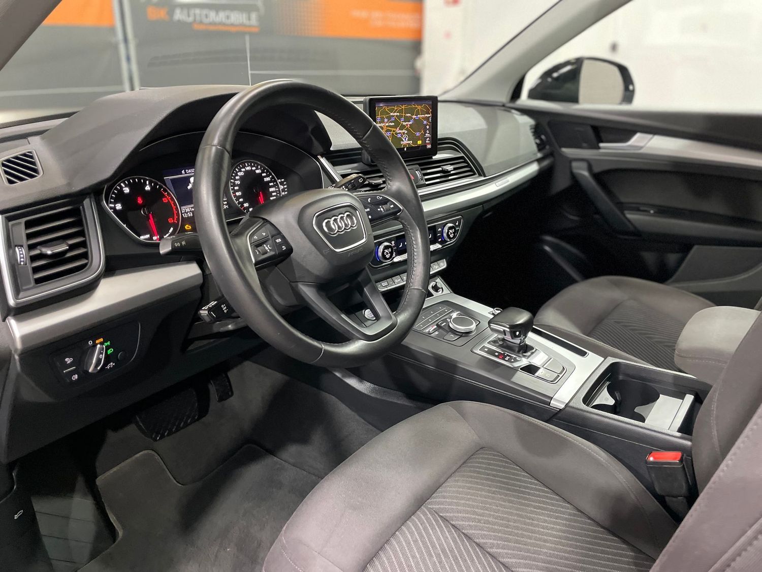 Fahrzeugabbildung Audi Q5 35 TDI quattro #Kamera#Tempomat