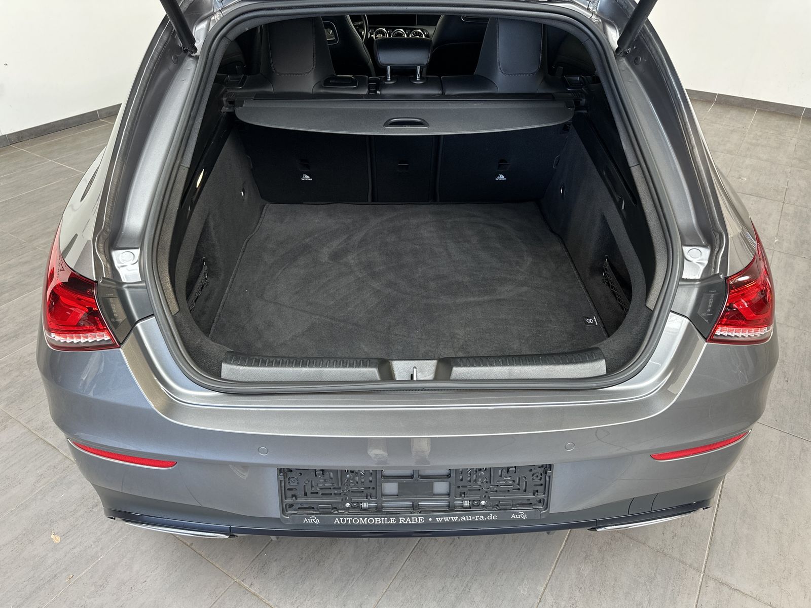 Fahrzeugabbildung Mercedes-Benz CLA 220 Shooting Brake d AMG-Line NAV+LED+KAM+PP