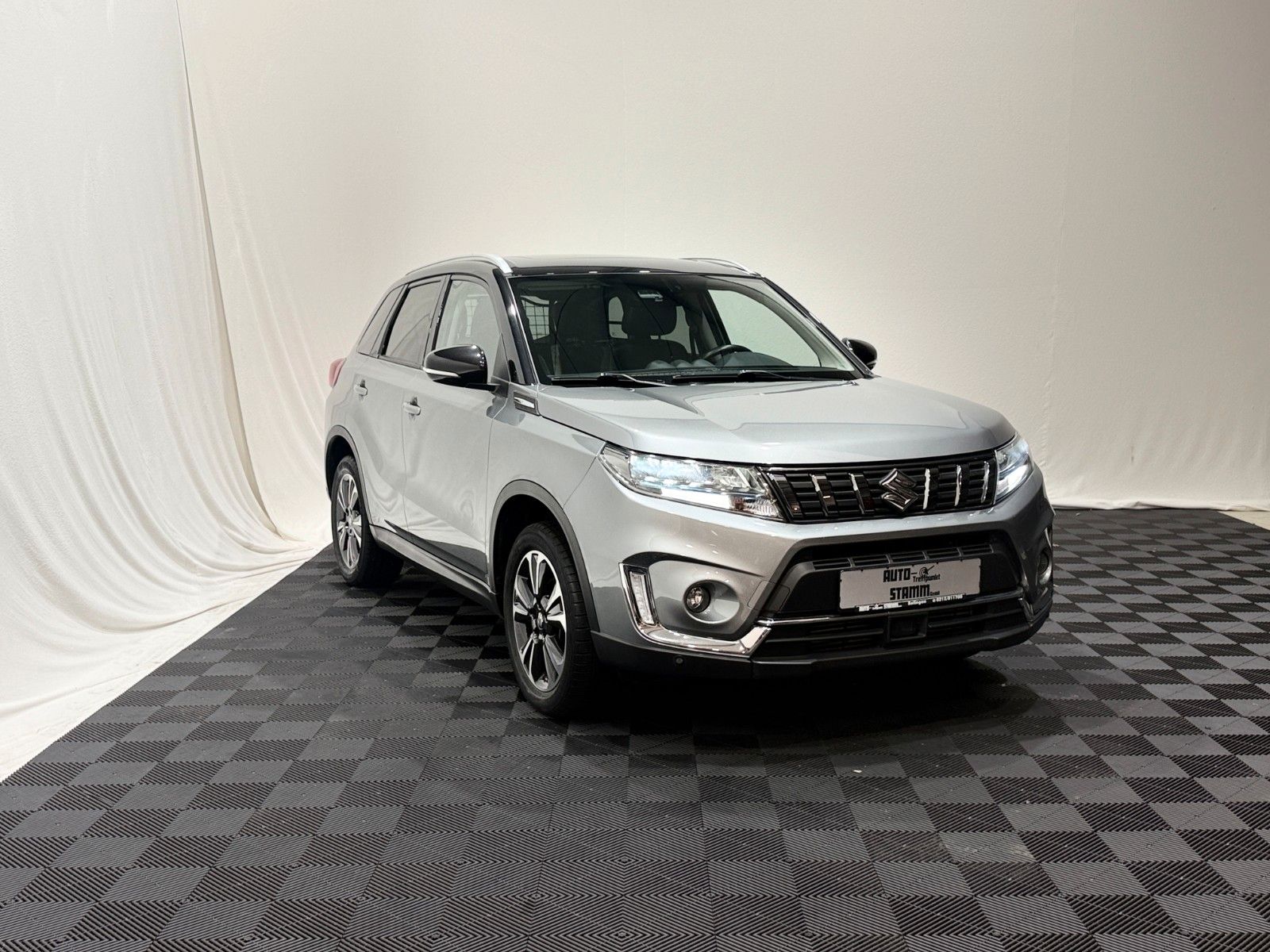 Fahrzeugabbildung Suzuki Vitara 1.4 BOOSTERJET Hybrid Comfort+ 4x4 Autom.