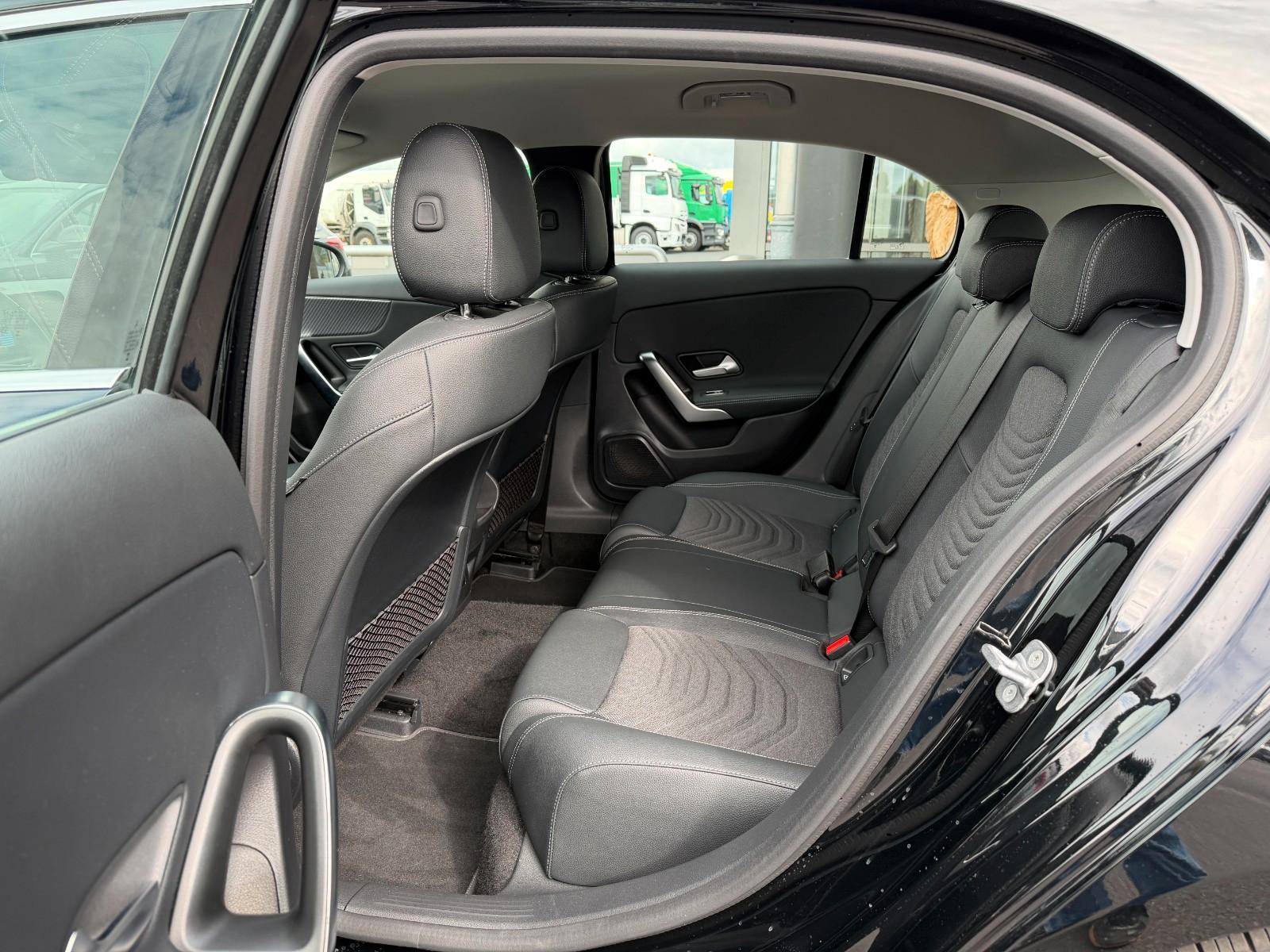 Mercedes-Benz A 250 e Progressive AHK+R-Kamera+Carplay+WinterP