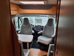 Pössl 2 Win Plus, nur 6.800 km,Sat automatisch,Solar