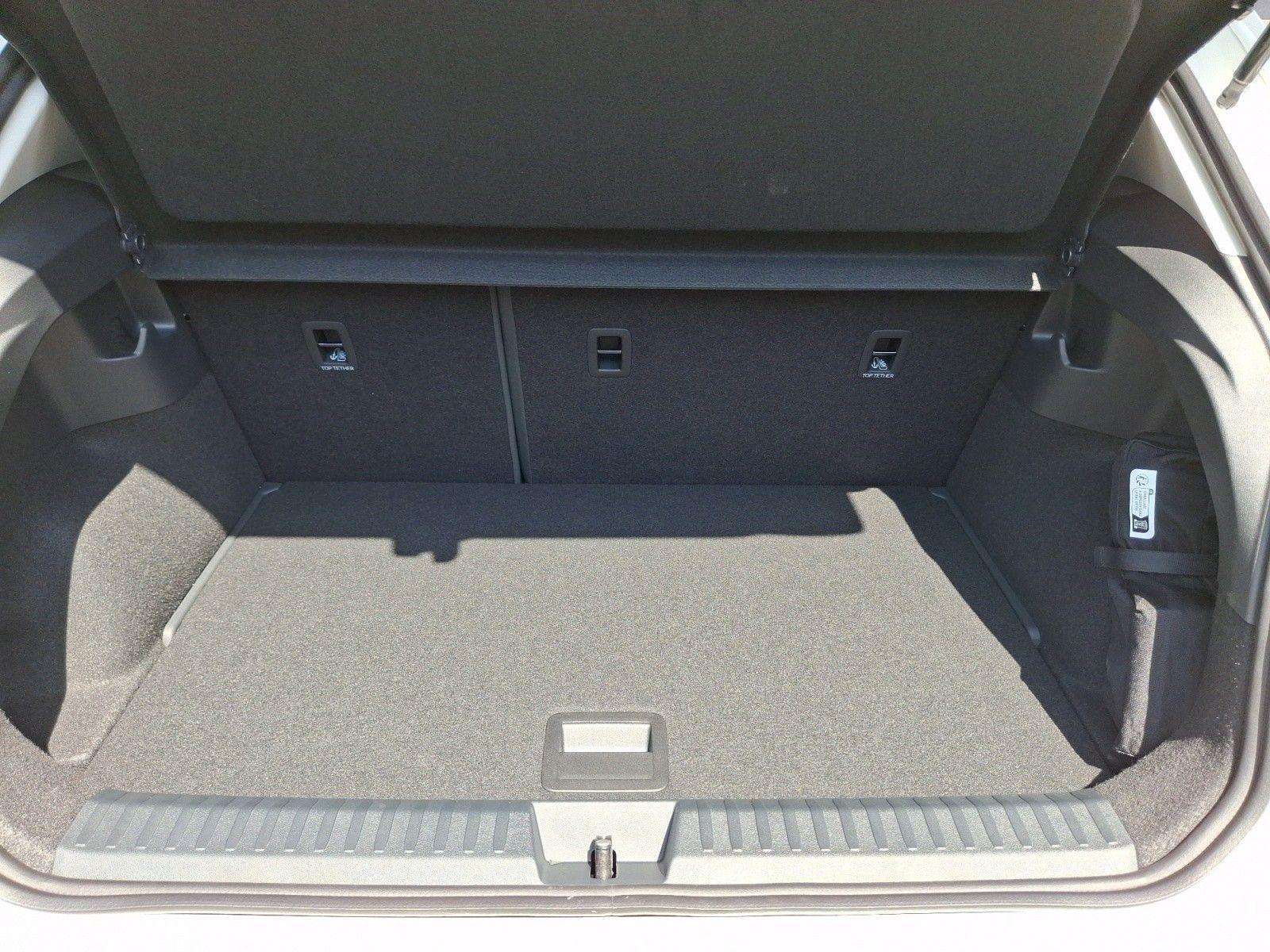 Volkswagen ID. Polo Life   h 1-G ang-Automatik