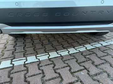 Volvo V90 Cross Country - 10