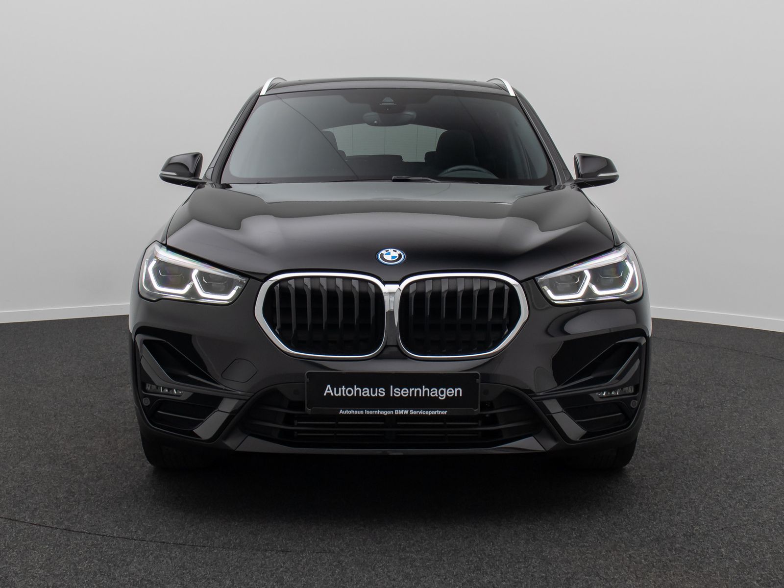 Fahrzeugabbildung BMW X1 xD25e Sport Line Kamera DAB Panorama H/K 18"