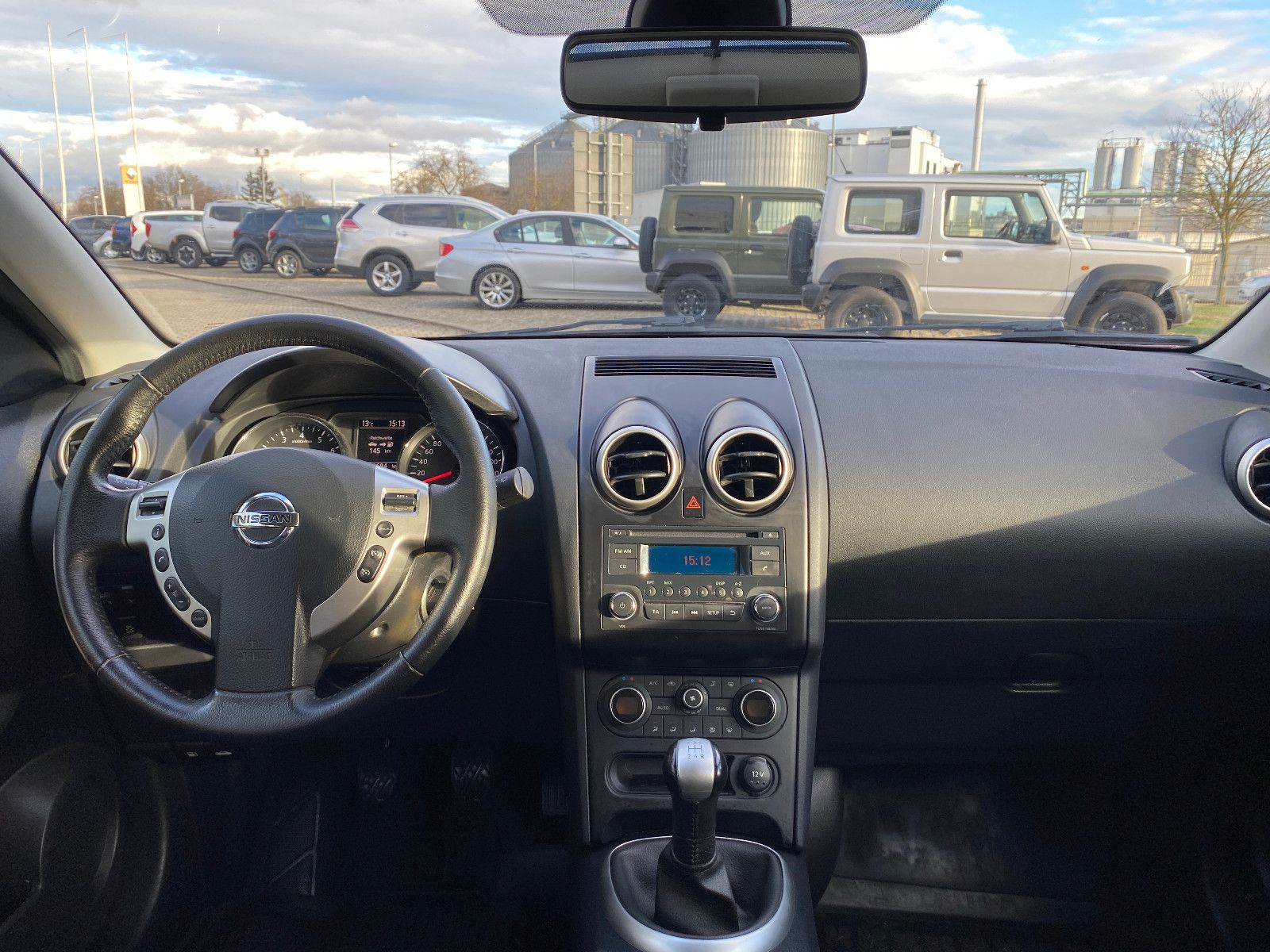 Fahrzeugabbildung Nissan Qashqai Acenta 1.6 PDC+SHZ+2Z-KLIMAAUT.+TÜV-NEU