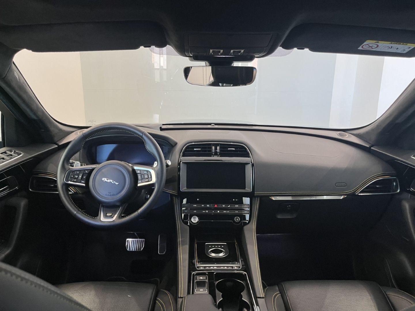 Fahrzeugabbildung Jaguar F-Pace D300 Sport AWD HUD  Meridian 360 Kamera