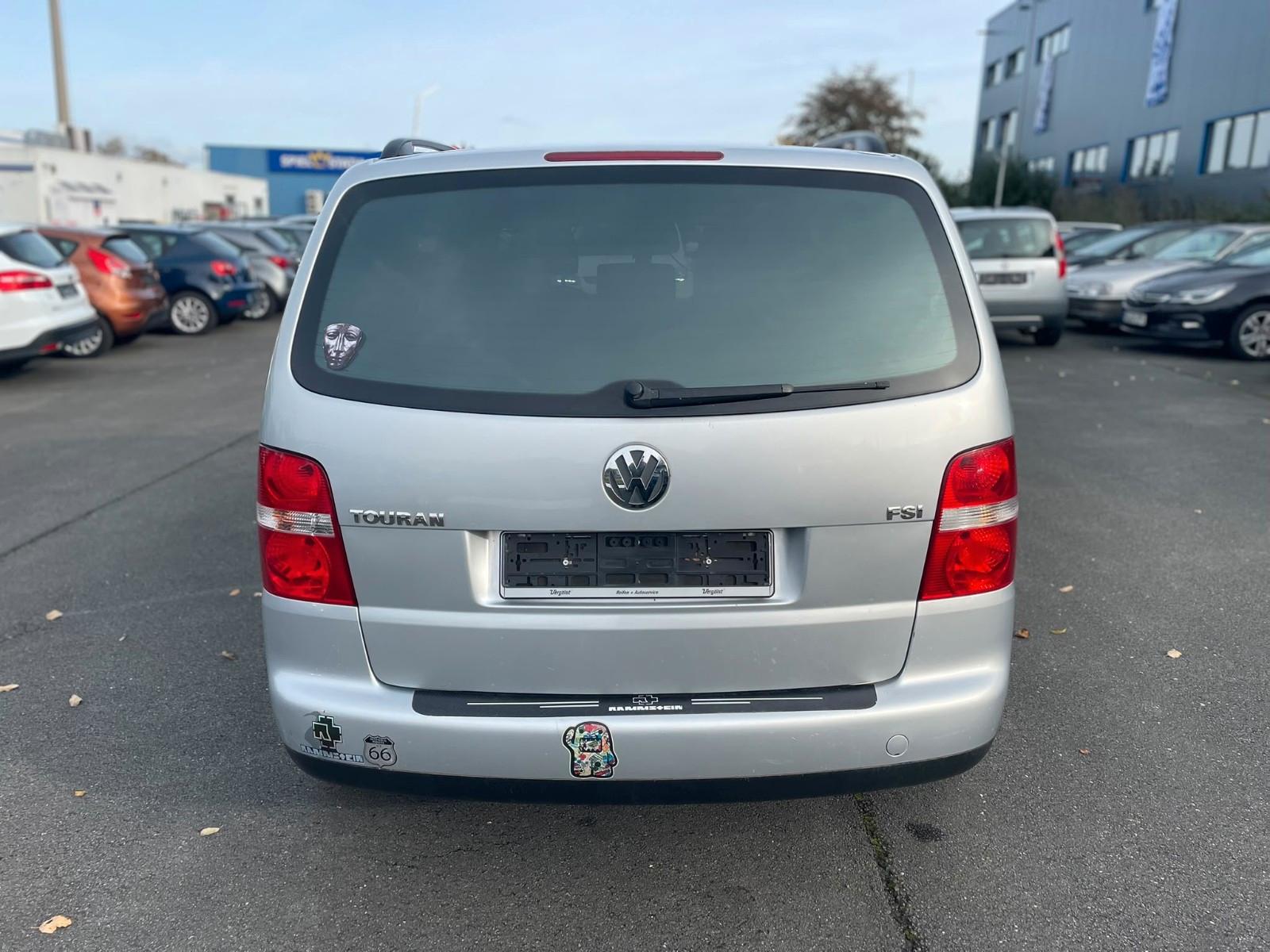 Volkswagen Touran 2004 — photo 5