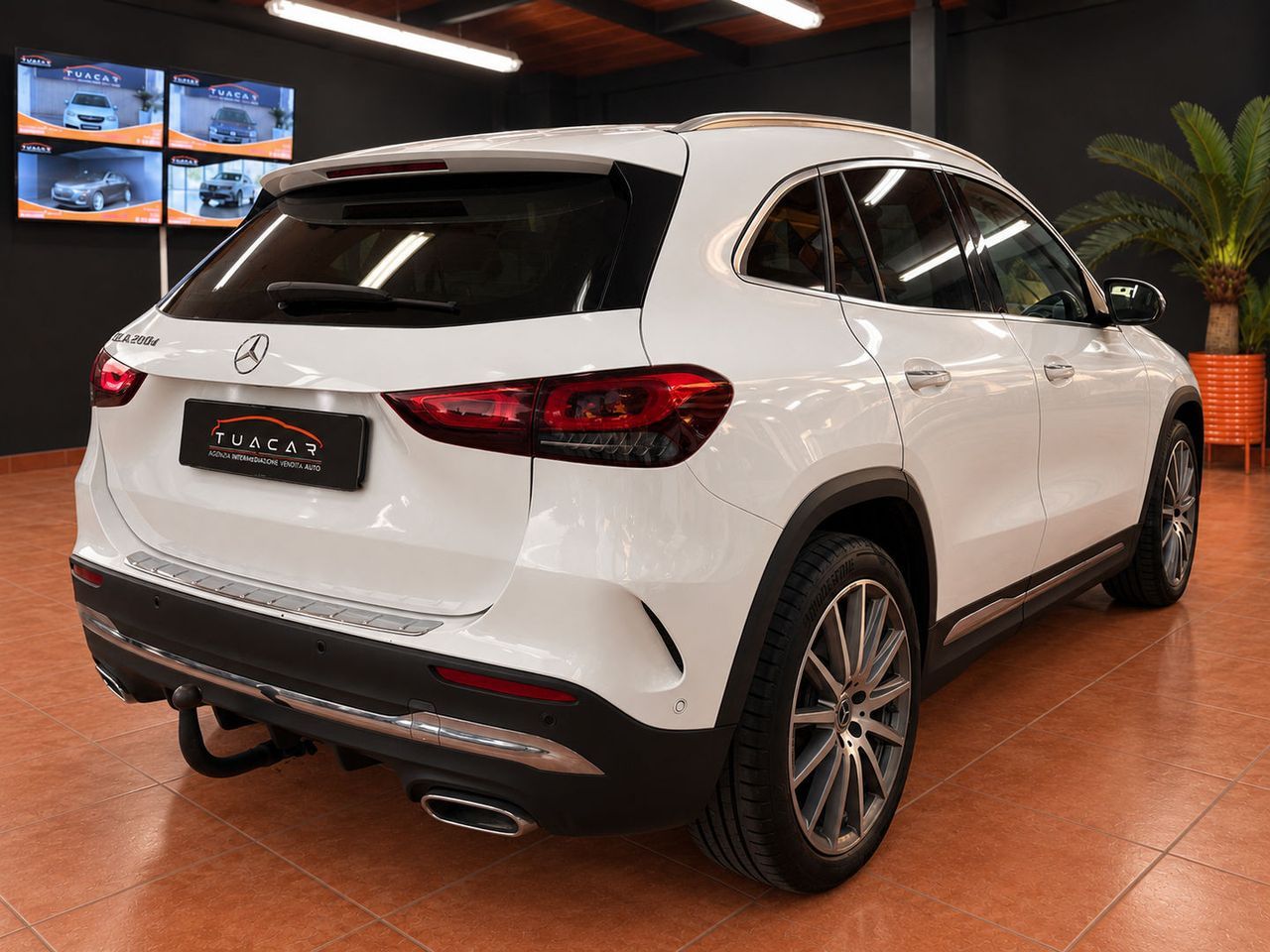 Mercedes-Benz GLA 200 200D #50899 imagem 2