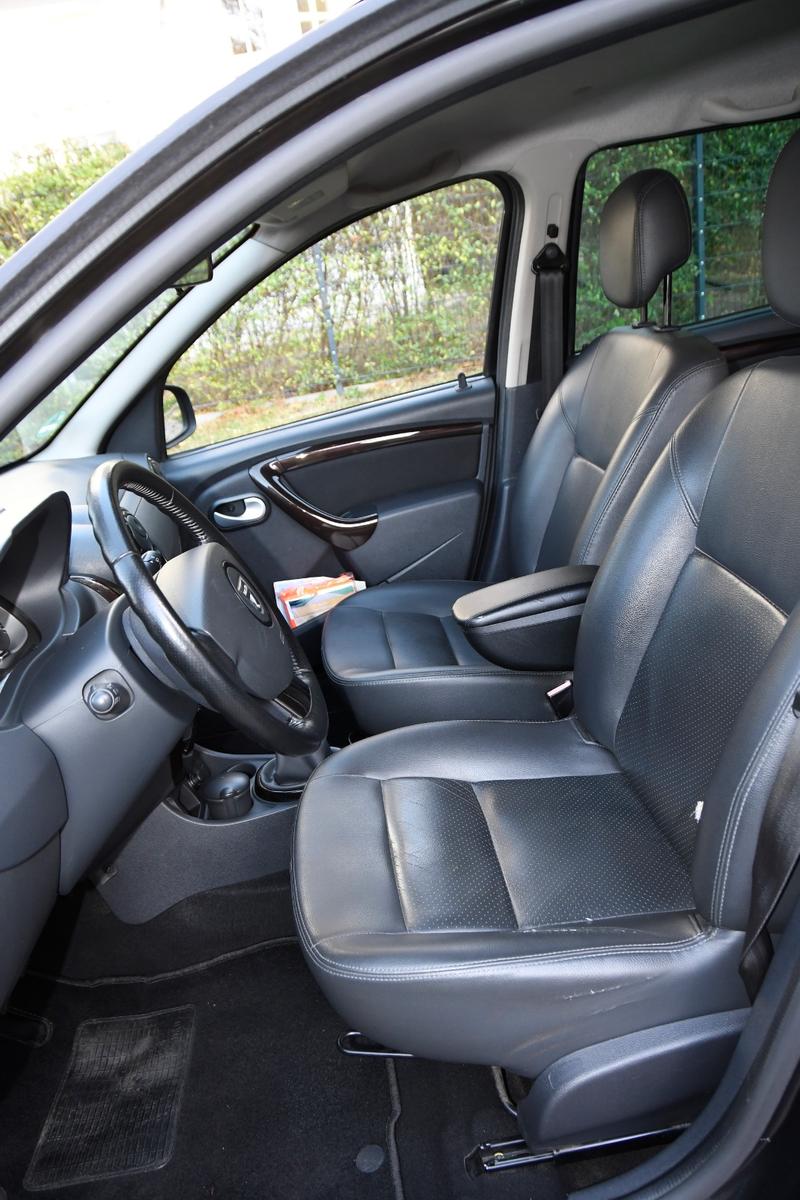 Dacia Duster 1.6 16V 105 4x2 - Prestige