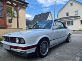 BMW e30 320i Cabrio - BMW 320 aus 1990