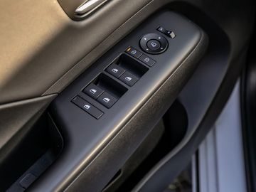 Hyundai Kona Prime Elektro 2WD Relax-Sitze Kamera BOSE