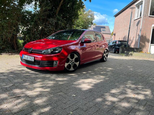 Volkswagen Golf 6 GTI DSG