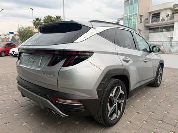 Hyundai TUCSON - 4