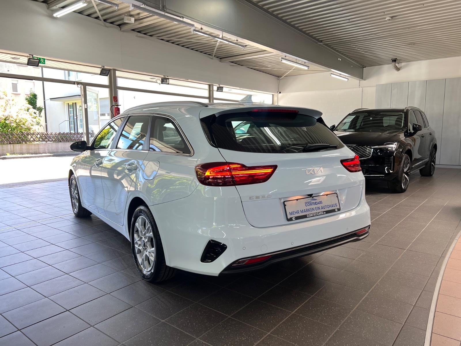 Kia Ceed Sportswagon 1.6 CRDI Vision KAM+Navi+Klima2