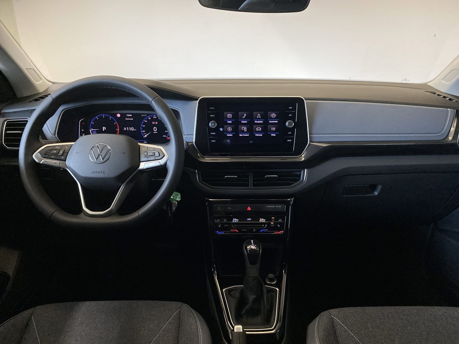 Volkswagen T-Cross - Bild 8